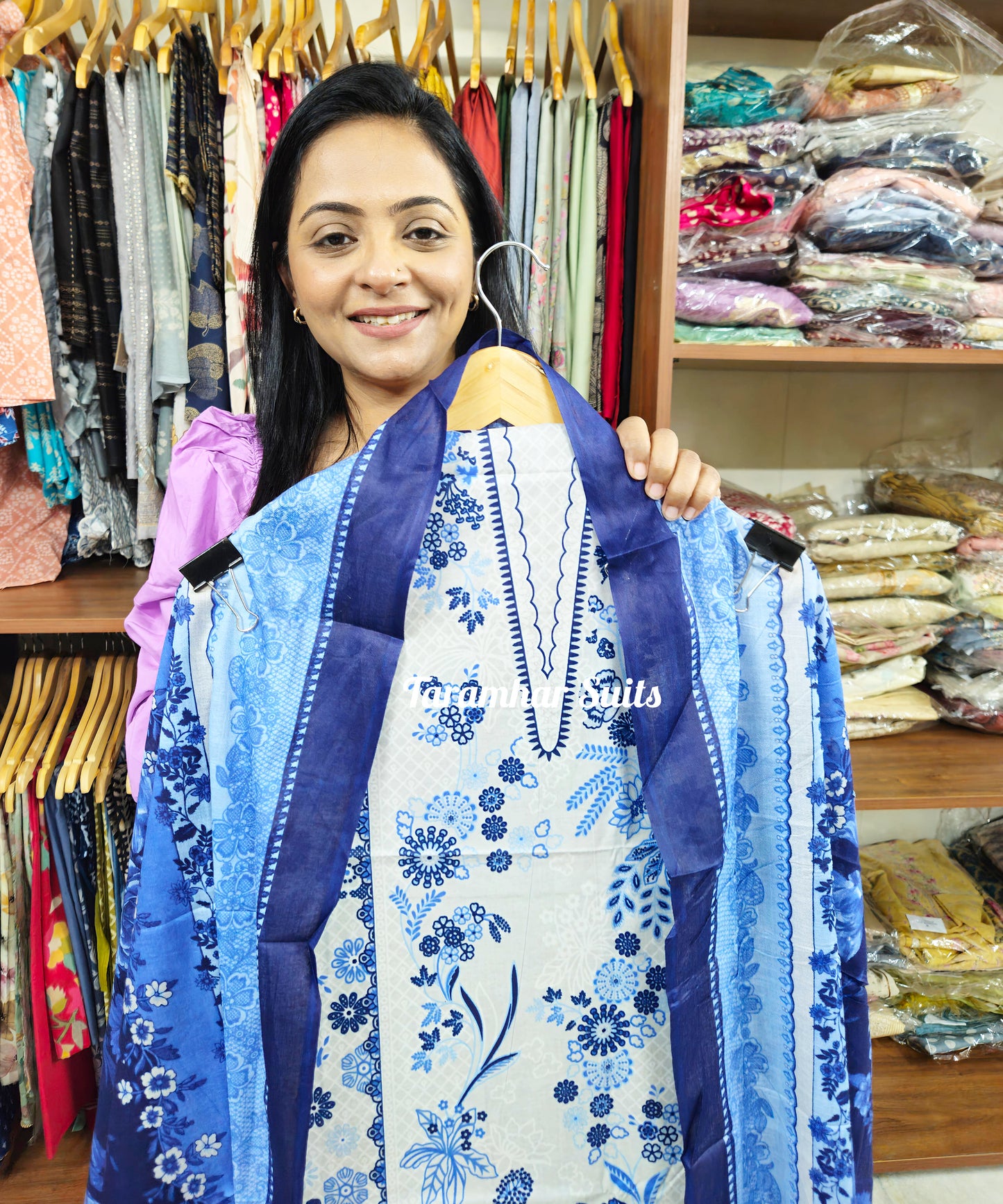 Pakistani Suits For Women Partv Wear